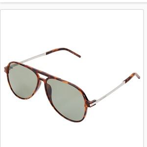 Saint Laurent SL228 Shiny
Medium Havana Sunglasses